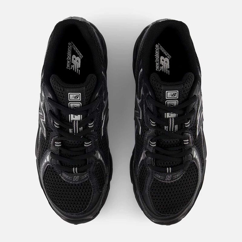 New Balance 740 Sneaker - Unisex image number 2